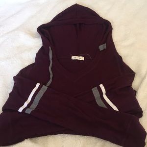 Urban Diction long sleeve hooded shirt. Size XL